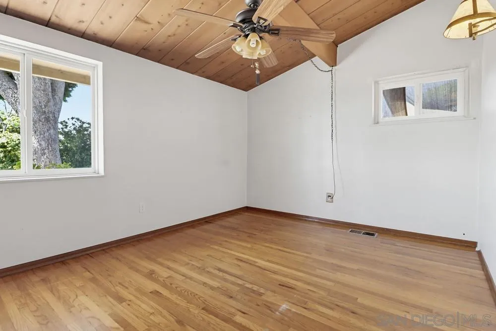 3956 El Canto Drive Spring Valley, CA 91977 - Photo 11 of 30