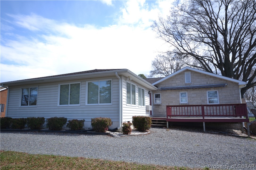 354 Sutton Avenue Reedville, VA 22539 - Photo 10 of 27