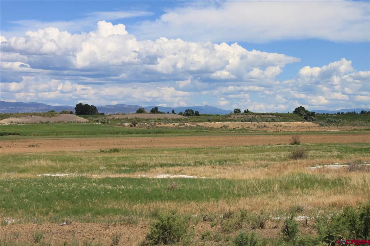 13580 25 Mesa Road Delta, CO 81416 - Photo 25 of 33 a view of an ocean and beach