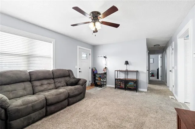 $185,000 | 507 East Mill Street, Gallatin, MO 64640