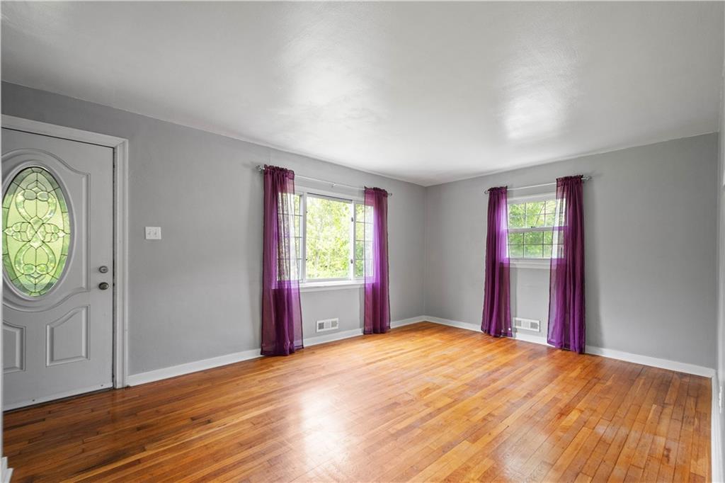 1853 Montour St Extension Coraopolis, PA 15108 - Photo 11 of 39