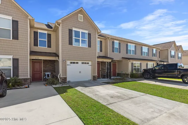 $210,400 | 230 Boyington Place Road, Midway Park, NC 28544