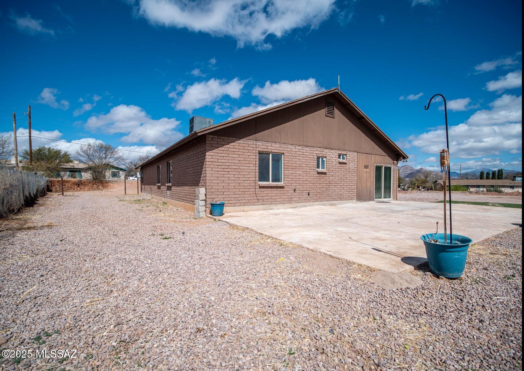 941 Via Puebla Rio Rico, AZ 85648 - Photo 2 of 20