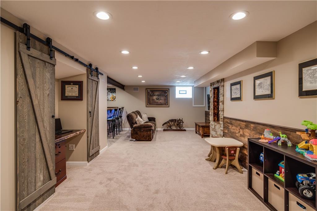 4422 Mt Troy Rd Extension Pittsburgh, PA 15214 - Photo 17 of 25 Game Room