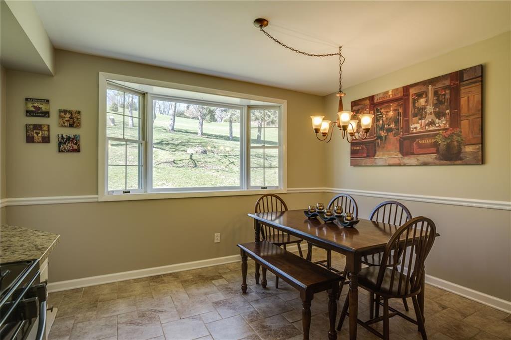 4422 Mt Troy Rd Extension Pittsburgh, PA 15214 - Photo 9 of 25 Dining Area