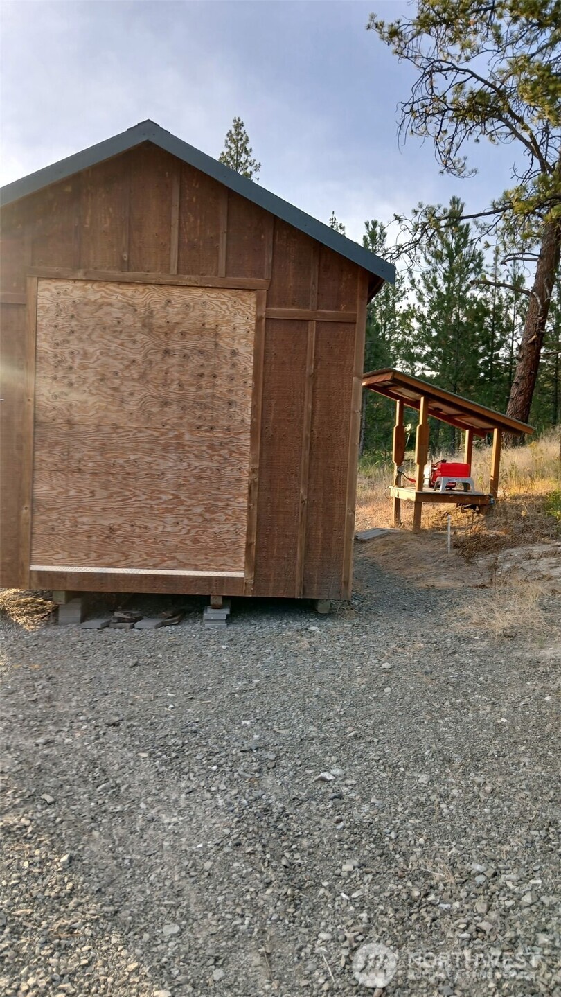 24 Greer Road Oroville, WA 98844 - Photo 33 of 34