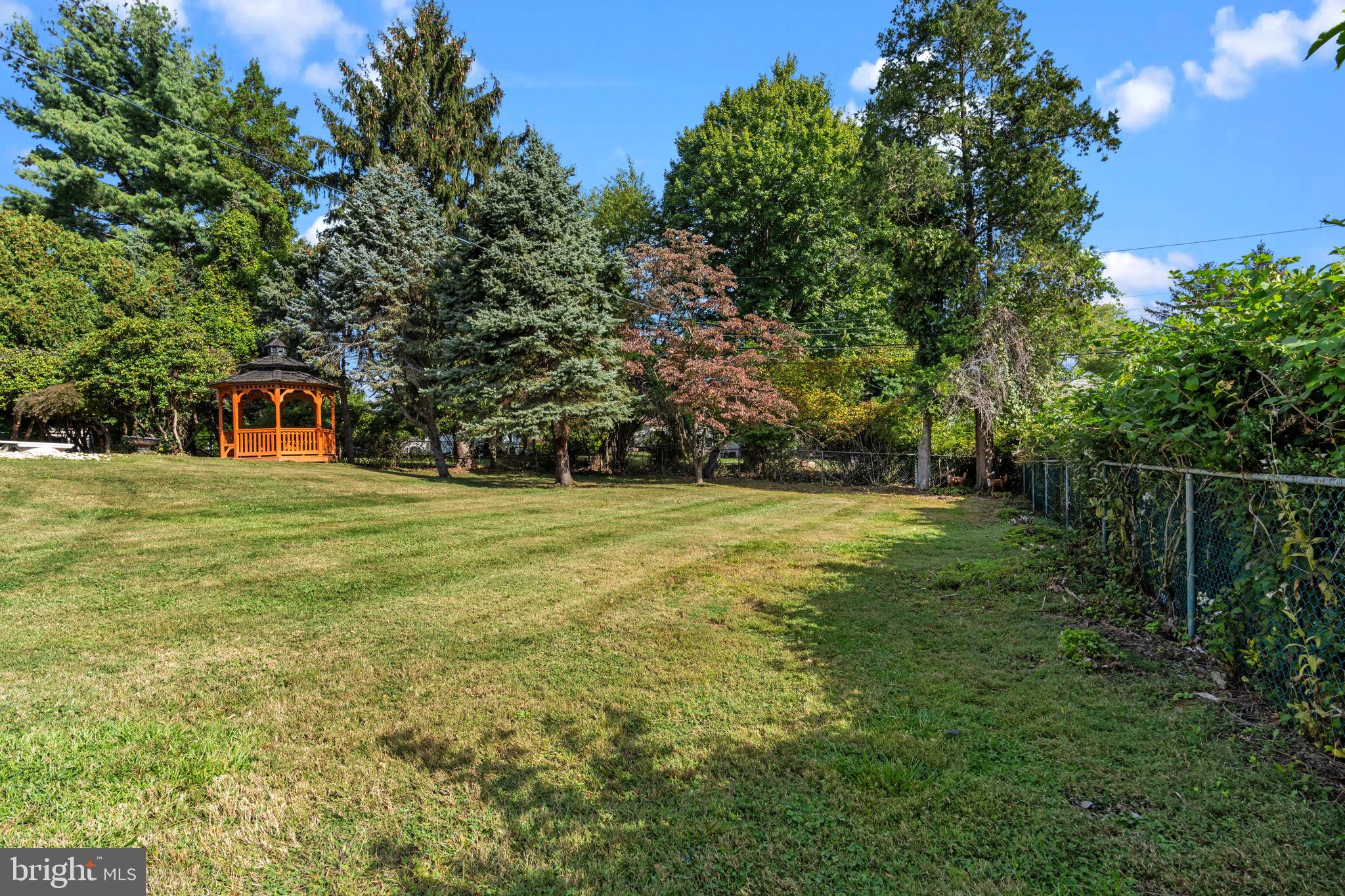 249 New Road Churchville, PA 18966 - Photo 32 of 35 .45 acre with fenced backyard