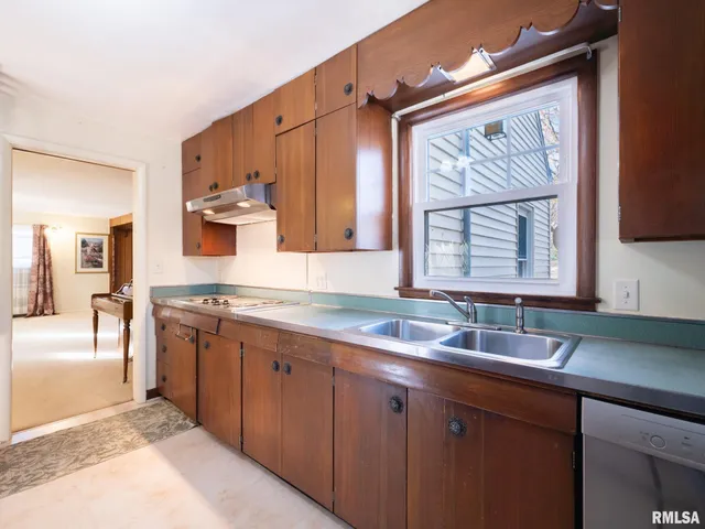 $194,900 | 209 East Cruger Avenue, Eureka, IL 61530