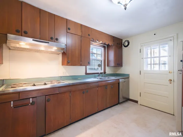 $194,900 | 209 East Cruger Avenue, Eureka, IL 61530