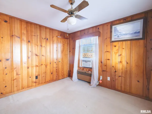 $194,900 | 209 East Cruger Avenue, Eureka, IL 61530