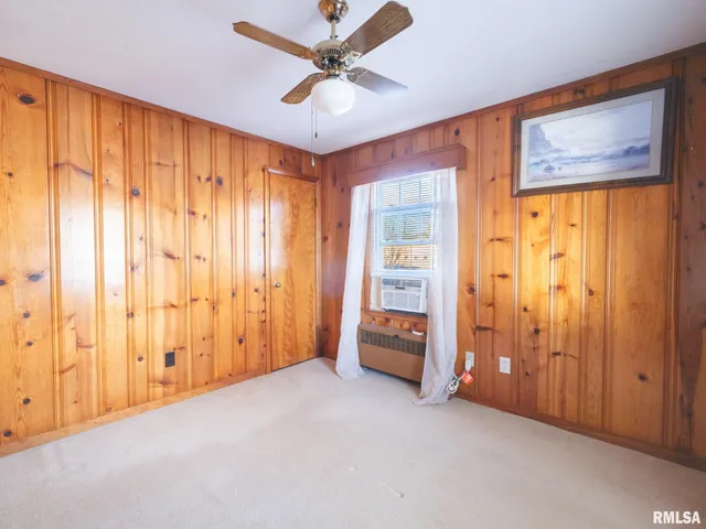 $194,900 | 209 East Cruger Avenue, Eureka, IL 61530