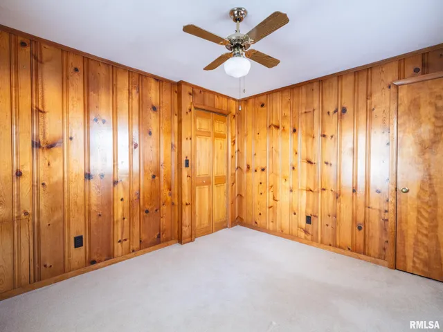 $194,900 | 209 East Cruger Avenue, Eureka, IL 61530