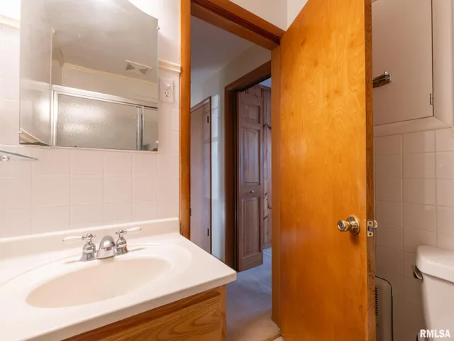 $194,900 | 209 East Cruger Avenue, Eureka, IL 61530