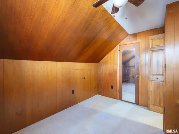 $194,900 | 209 East Cruger Avenue, Eureka, IL 61530