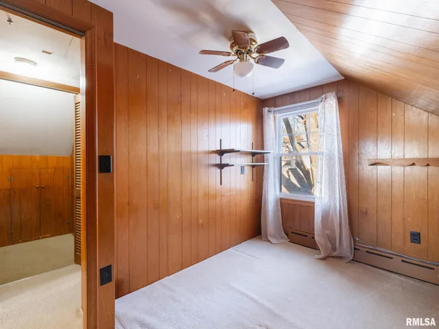 $194,900 | 209 East Cruger Avenue, Eureka, IL 61530