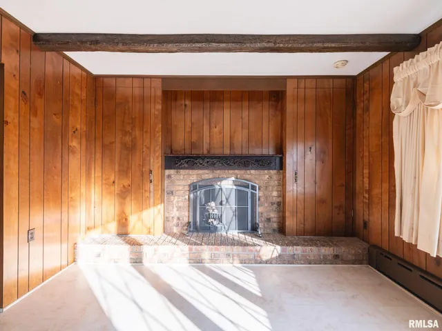 $194,900 | 209 East Cruger Avenue, Eureka, IL 61530