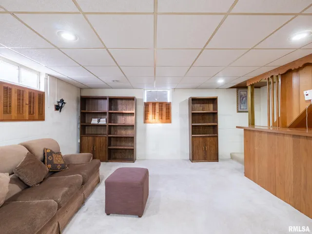 $194,900 | 209 East Cruger Avenue, Eureka, IL 61530