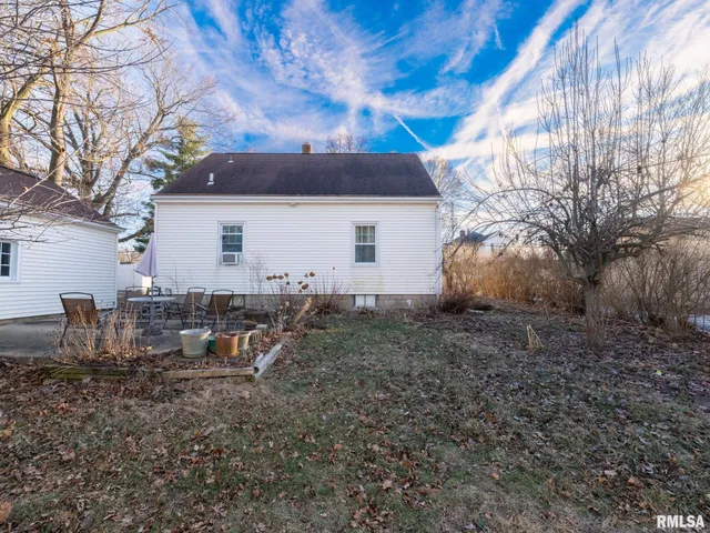 $194,900 | 209 East Cruger Avenue, Eureka, IL 61530