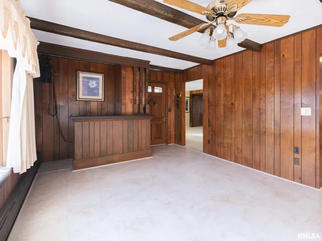 $194,900 | 209 East Cruger Avenue, Eureka, IL 61530