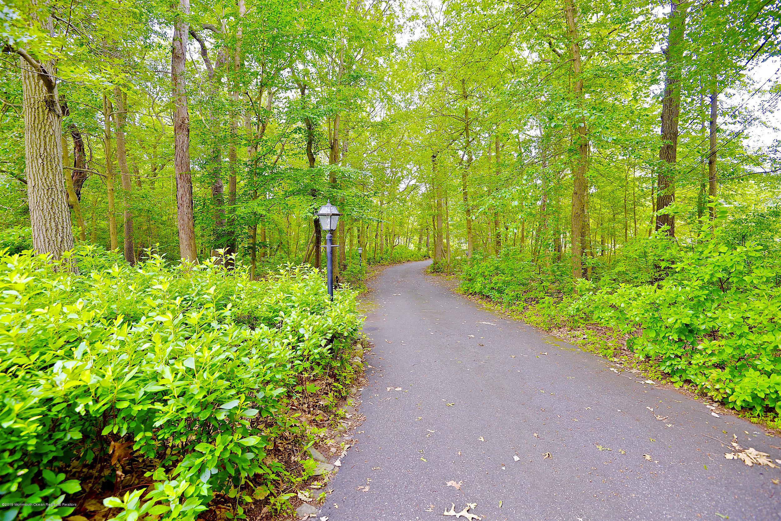 116 Matthews Road Colts Neck, NJ 07722 - Photo 4 of 37 116 Matthews Rd., Colts Neck, NJ