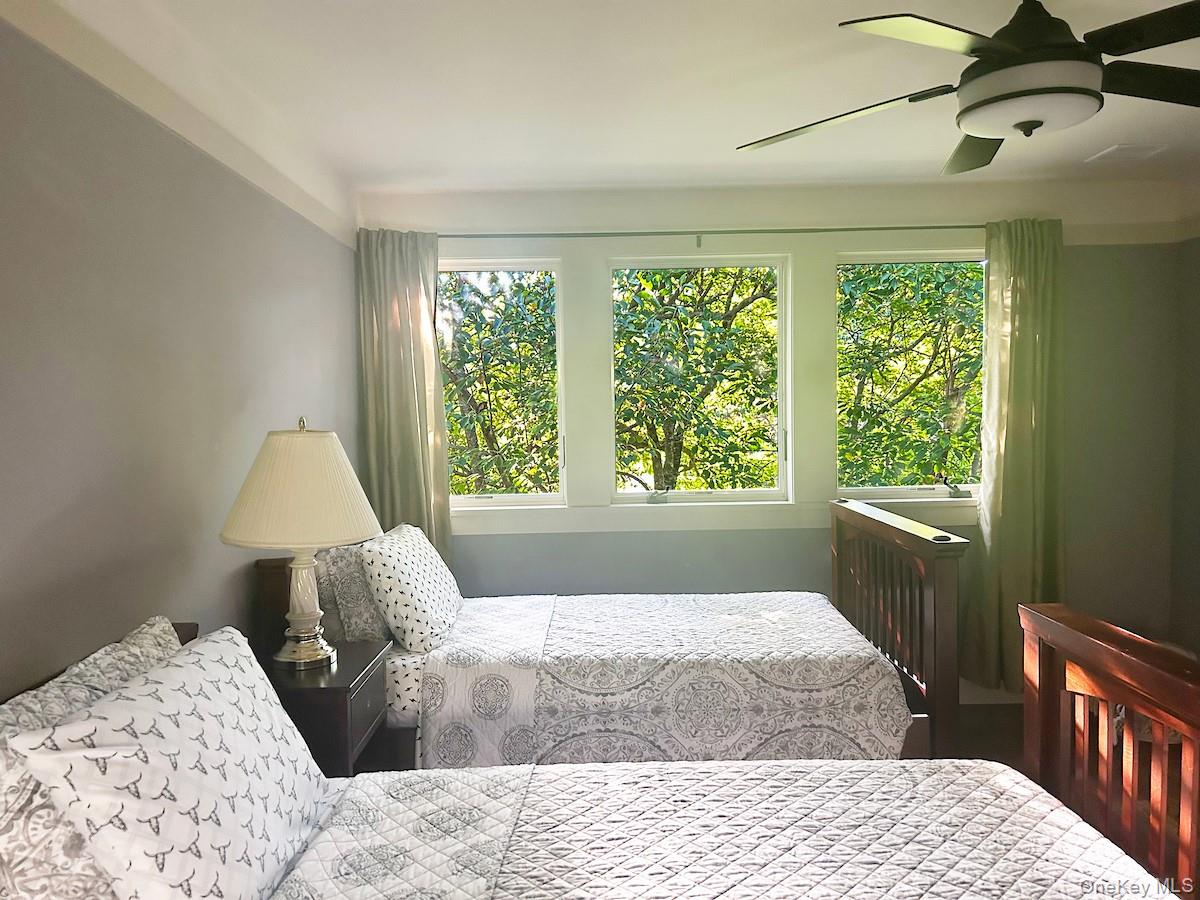 10 Sherman Avenue Dobbs Ferry, NY 10522 - Photo 24 of 36 a bedroom with a bed and a window