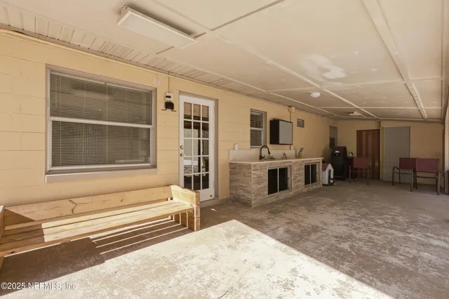 $300,000 | 3227 Red Oak Drive, Jacksonville, FL 32277