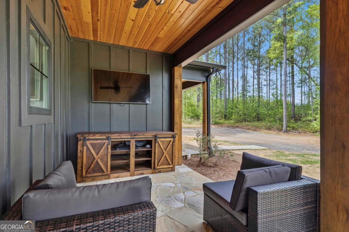 1351 Aqua Road Madison, GA 30650 - Photo 43 of 46