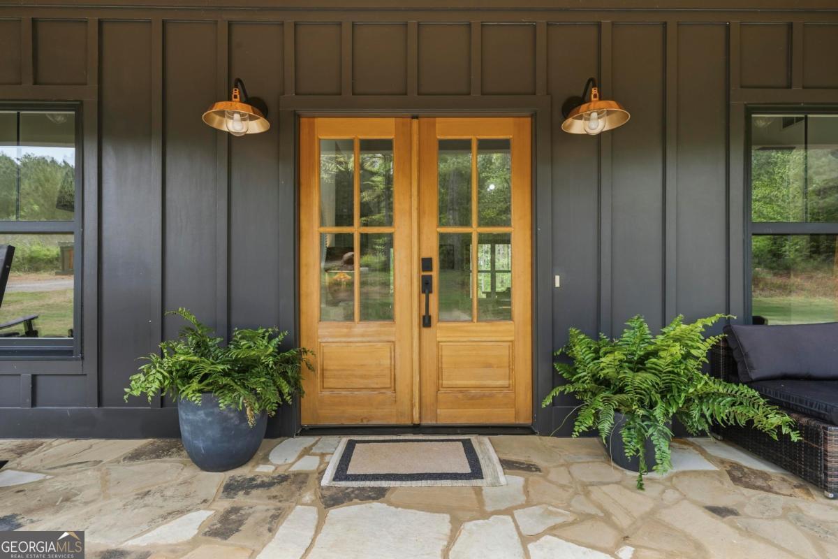 1351 Aqua Road Madison, GA 30650 - Photo 6 of 46