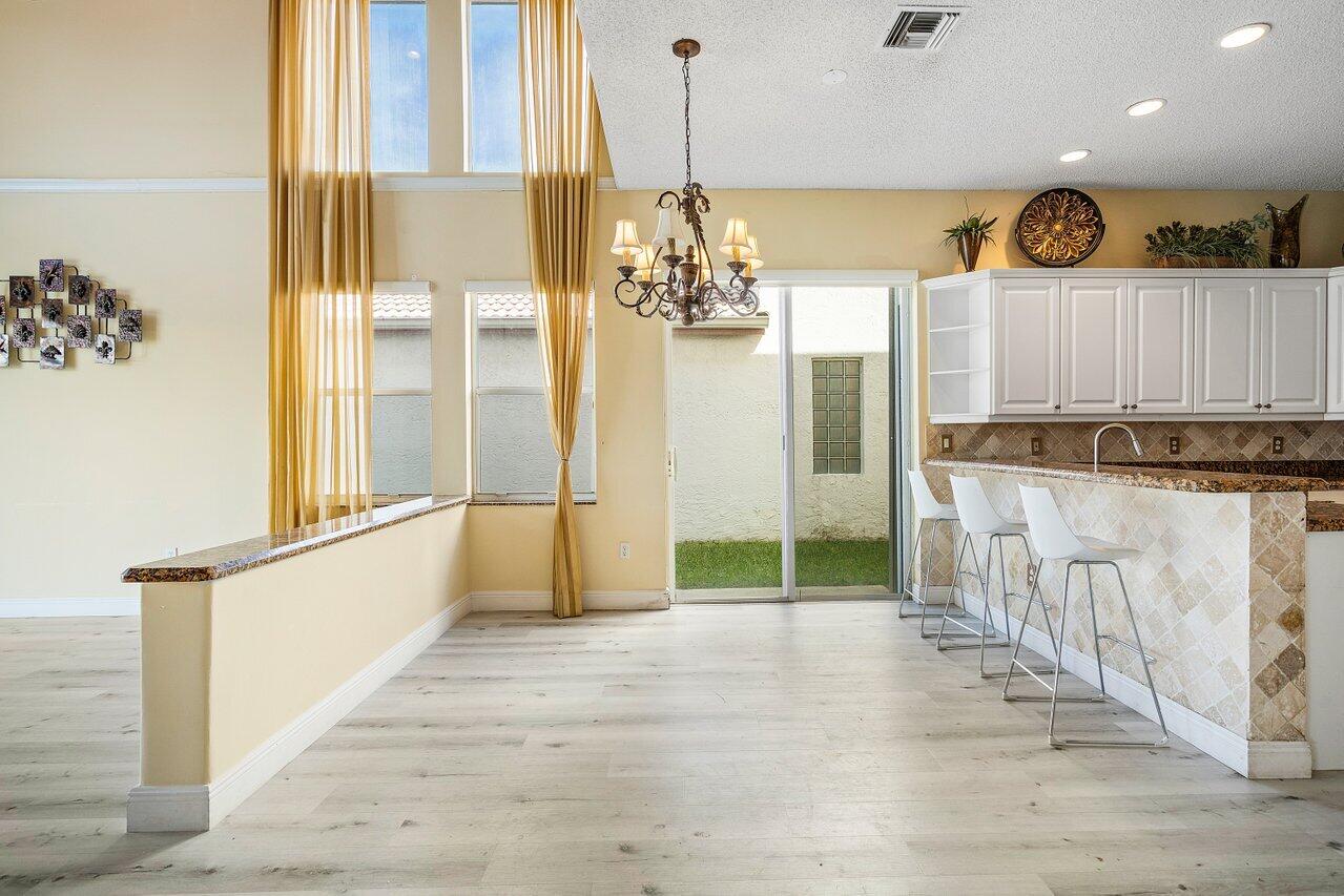6665 Ashburn Road Lake Worth, FL 33467 - Photo 15 of 50 013-6665AshburnRoad-LakeWorth-FL-33467-S