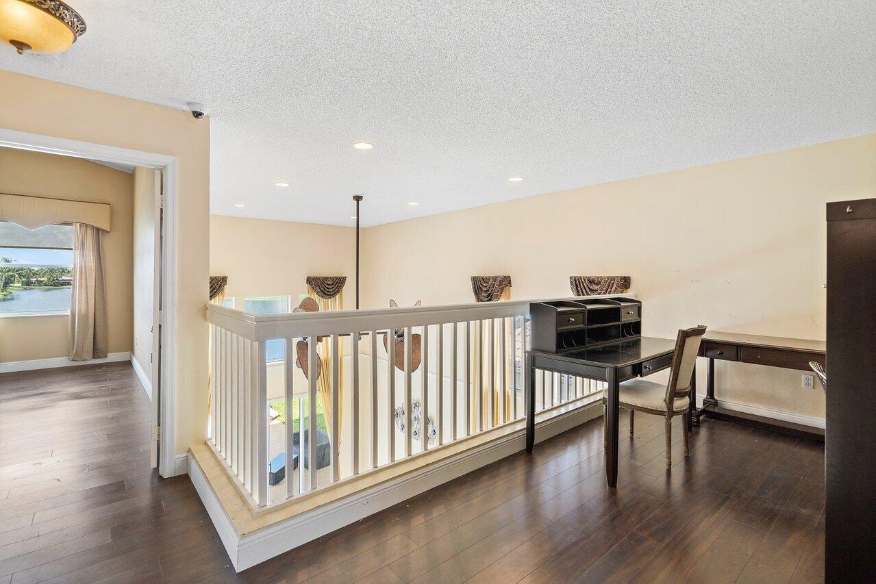 6665 Ashburn Road Lake Worth, FL 33467 - Photo 20 of 50 021-6665AshburnRoad-LakeWorth-FL-33467-S