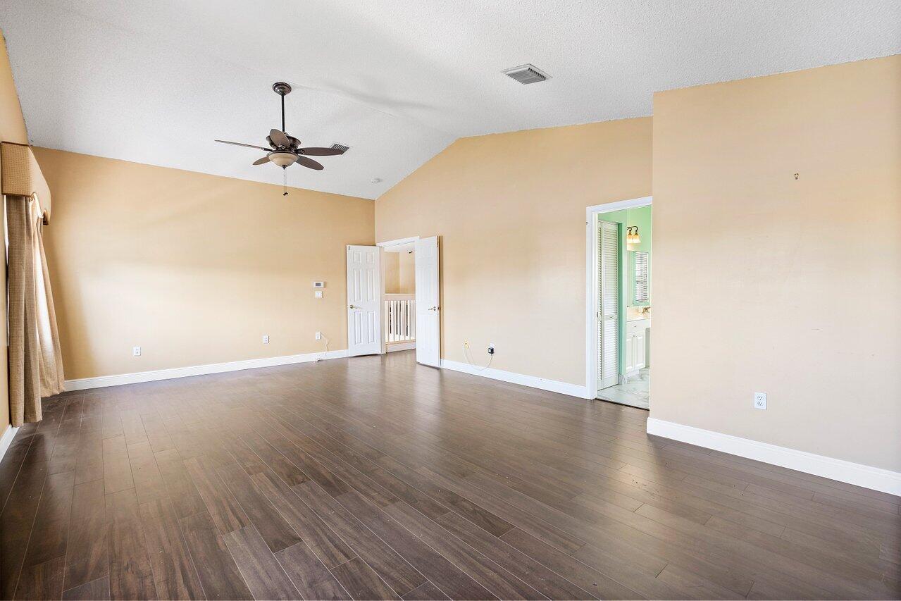 6665 Ashburn Road Lake Worth, FL 33467 - Photo 23 of 50 026-6665AshburnRoad-LakeWorth-FL-33467-S