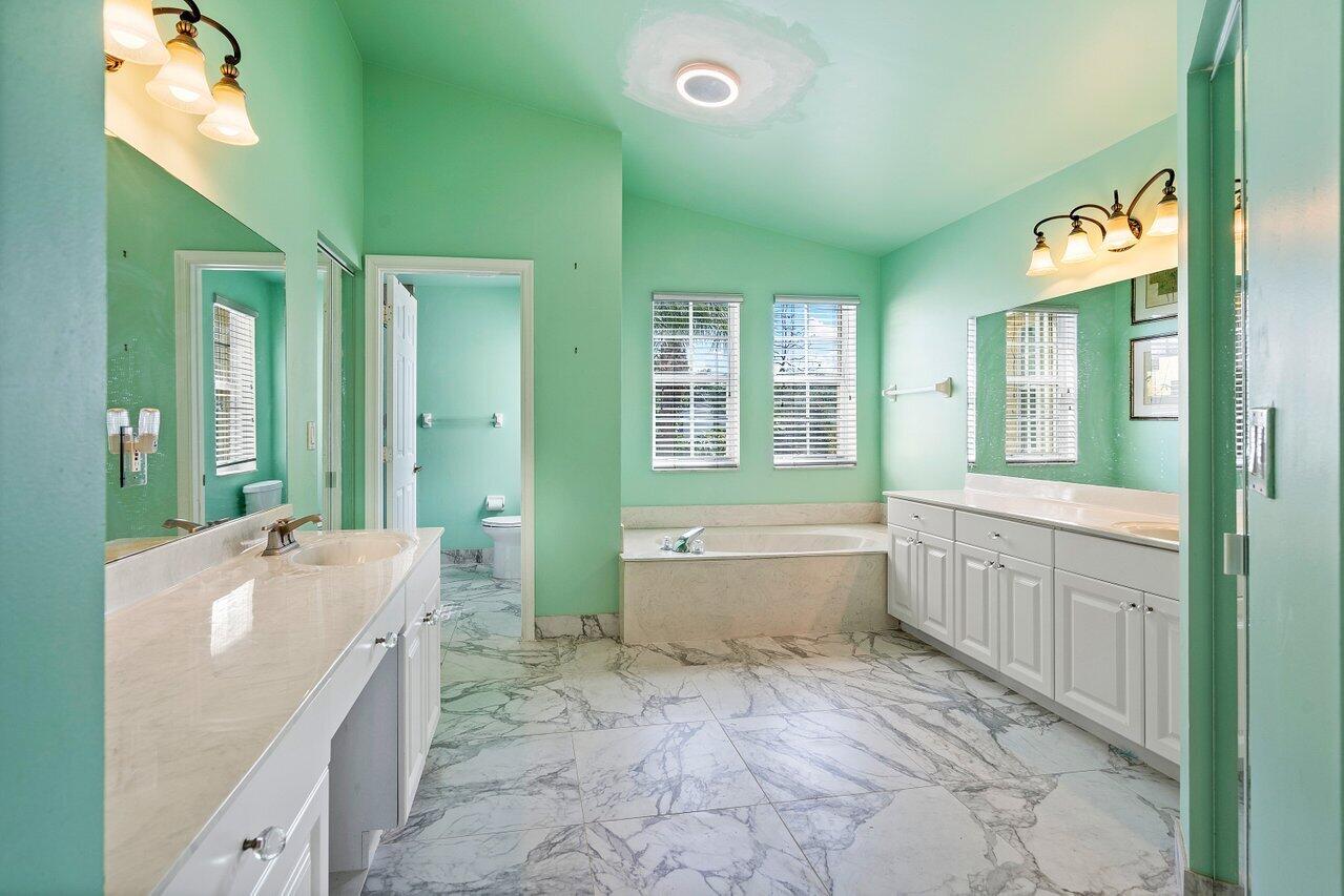 6665 Ashburn Road Lake Worth, FL 33467 - Photo 24 of 50 028-6665AshburnRoad-LakeWorth-FL-33467-S