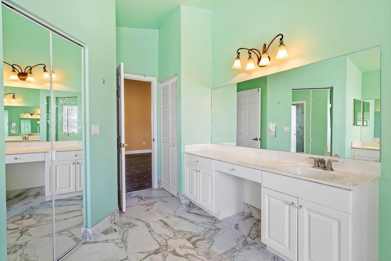 6665 Ashburn Road Lake Worth, FL 33467 - Photo 26 of 50 030-6665AshburnRoad-LakeWorth-FL-33467-S