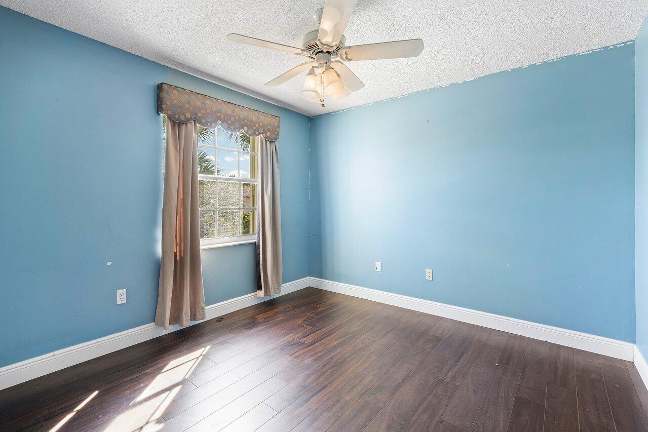 6665 Ashburn Road Lake Worth, FL 33467 - Photo 34 of 50 037-6665AshburnRoad-LakeWorth-FL-33467-S