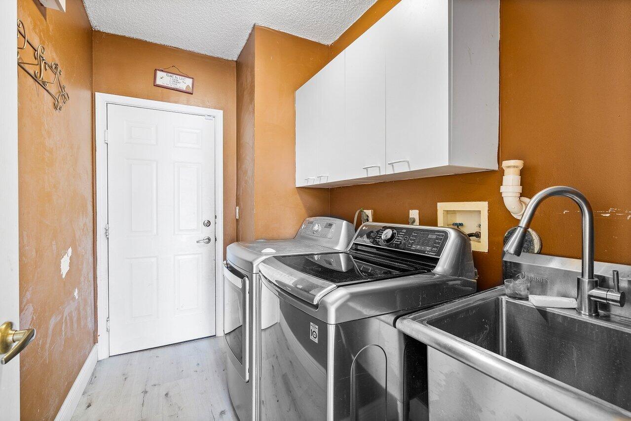 6665 Ashburn Road Lake Worth, FL 33467 - Photo 35 of 50 020-6665AshburnRoad-LakeWorth-FL-33467-S