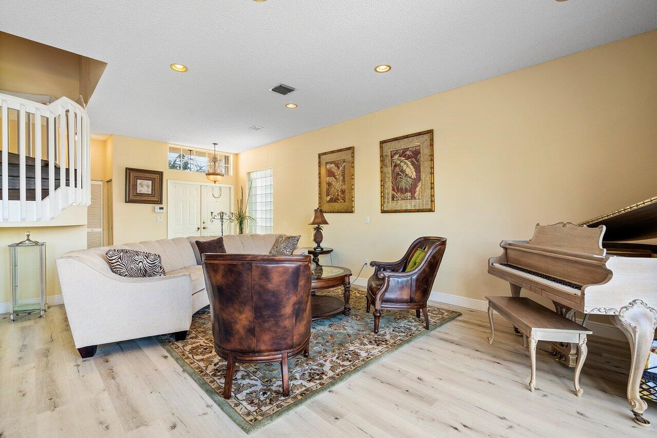 6665 Ashburn Road Lake Worth, FL 33467 - Photo 6 of 50 009-6665AshburnRoad-LakeWorth-FL-33467-S