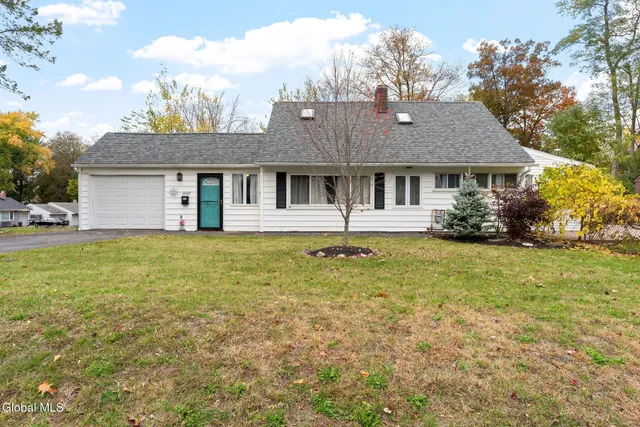 $299,900 | 1097 Deforest Street, Rotterdam, NY 12303