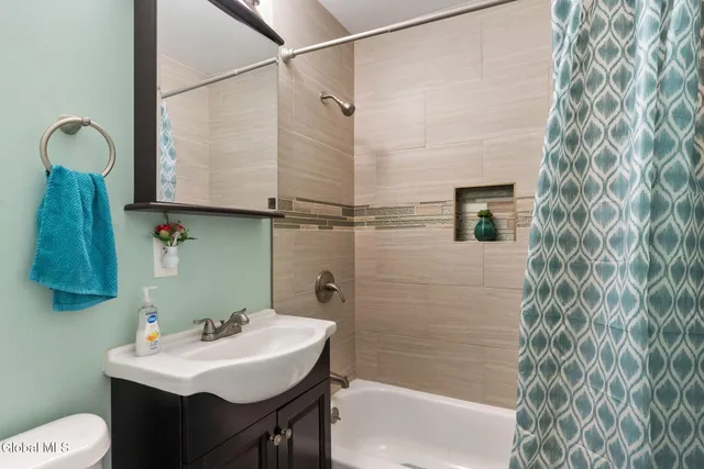 $299,900 | 1097 Deforest Street, Rotterdam, NY 12303