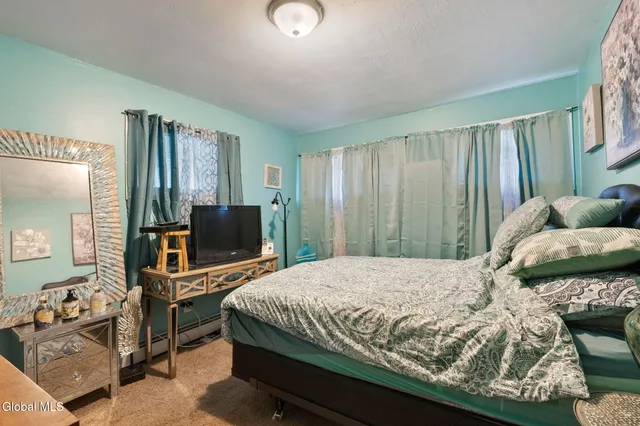 $299,900 | 1097 Deforest Street, Rotterdam, NY 12303