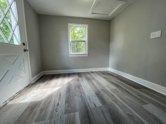 $239,900 | 836 South Sumner Avenue, Aurora, IL 60505