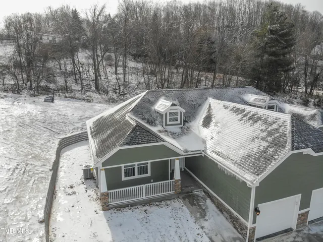 $249,900 | 18505 Keeneland Lane, Unit A, Abingdon, VA 24211