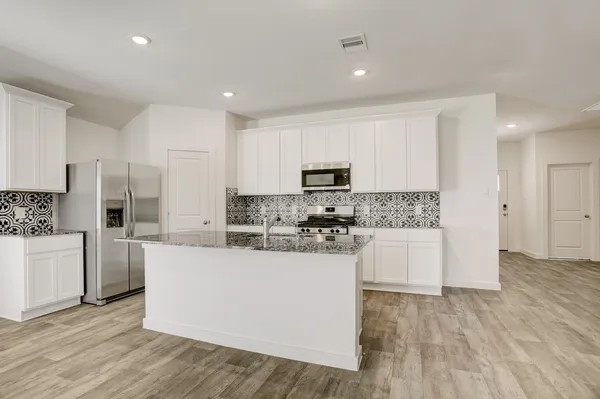 $2,175 | 7938 Marconi Corsco Drive, Richmond, TX 77406