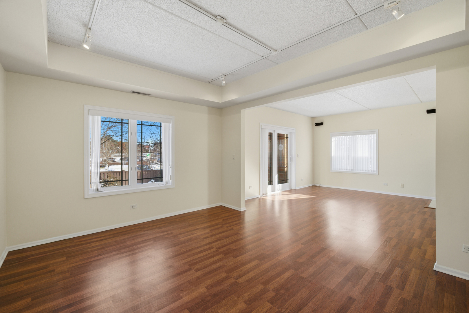 115 North Clifton Avenue, Unit 103 Park Ridge, IL 60068 - Photo 21 of 31