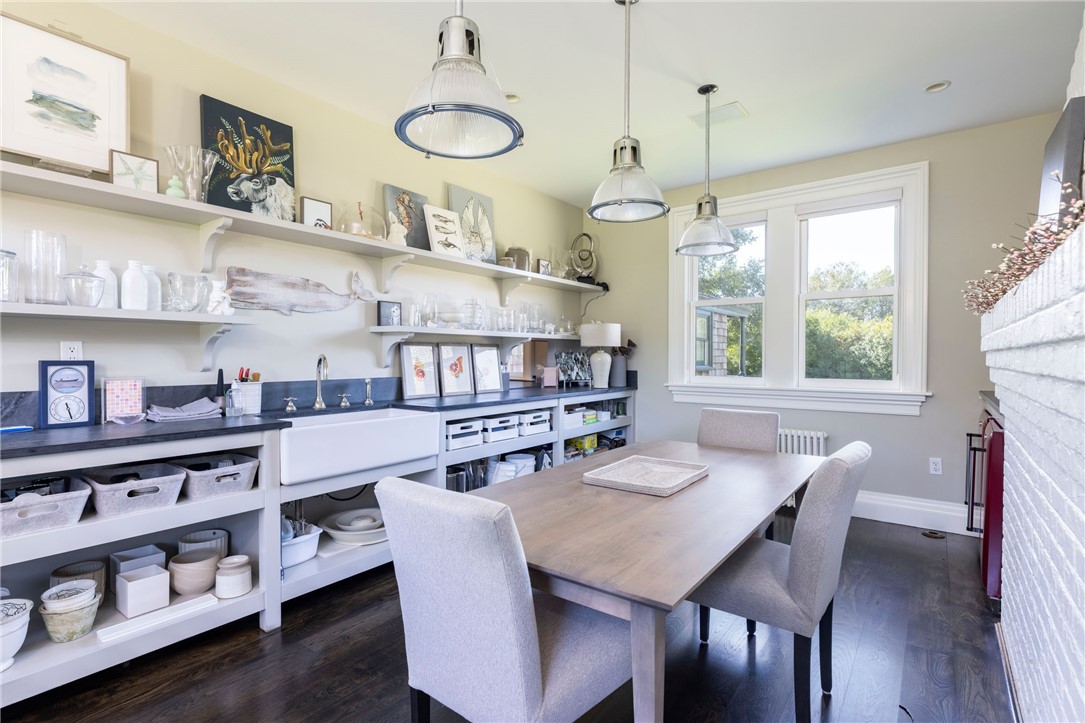 601 Beavertail Road Jamestown, RI 02835 - Photo 15 of 34