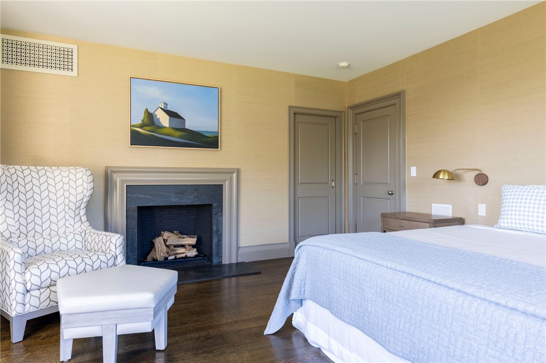 601 Beavertail Road Jamestown, RI 02835 - Photo 22 of 34