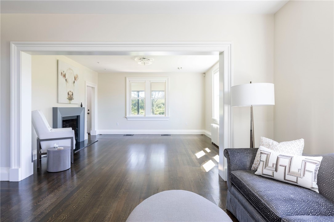 601 Beavertail Road Jamestown, RI 02835 - Photo 9 of 34