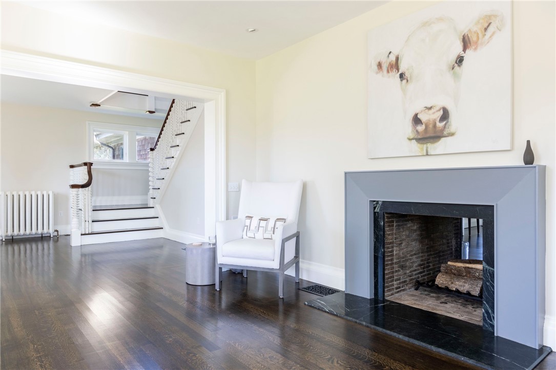 601 Beavertail Road Jamestown, RI 02835 - Photo 10 of 34