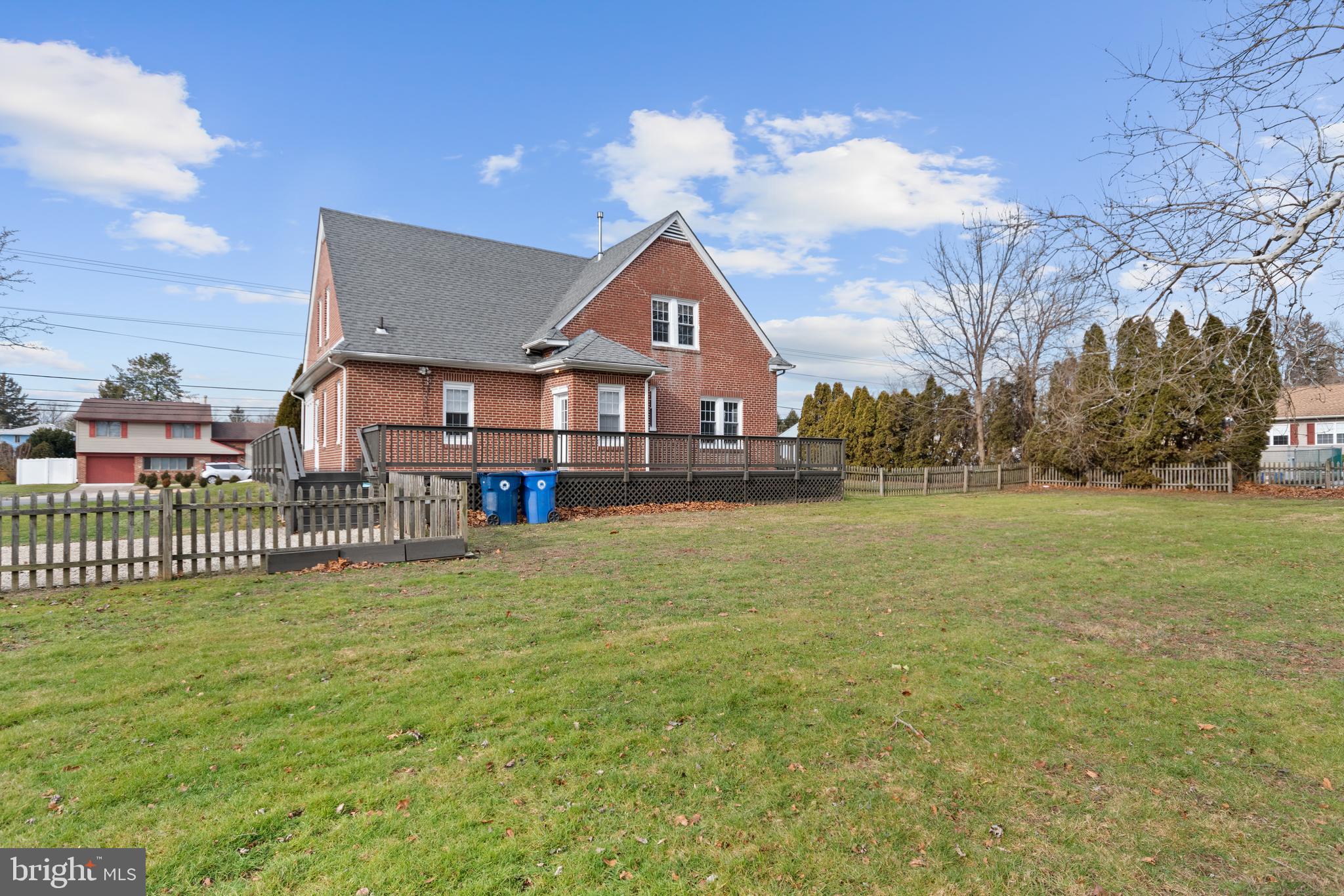539 Laurel Road Laurel Springs, NJ 08021 - Photo 5 of 35