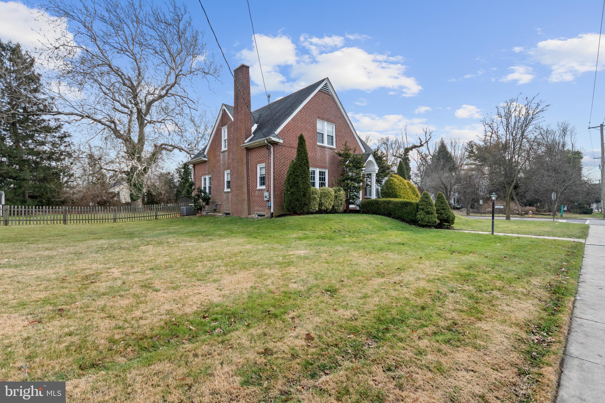 539 Laurel Road Laurel Springs, NJ 08021 - Photo 6 of 35