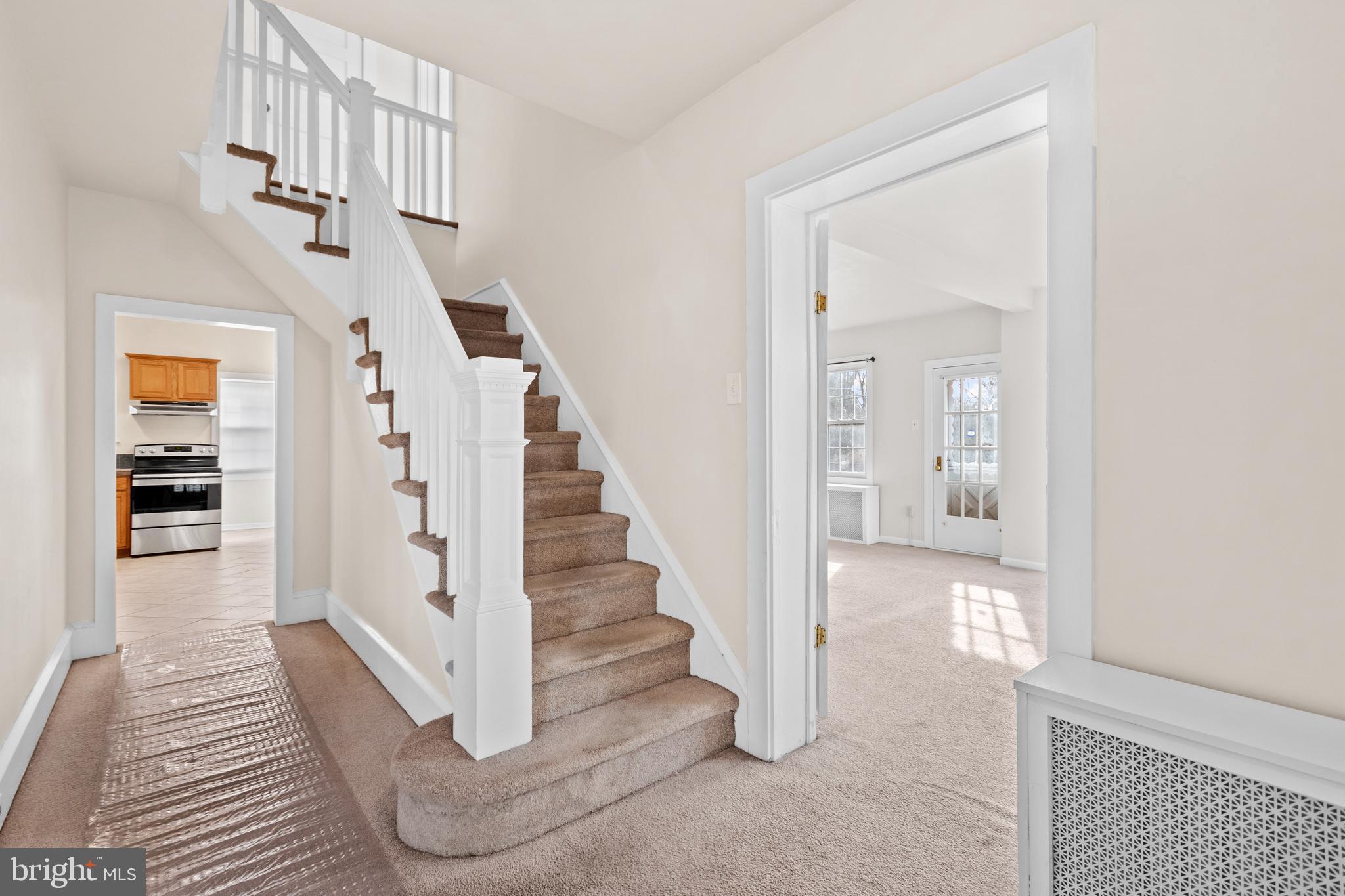 539 Laurel Road Laurel Springs, NJ 08021 - Photo 7 of 35
